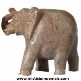 Elefante em Pedra de Sabão.